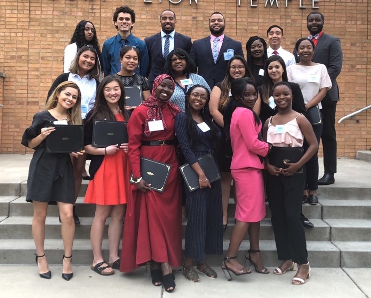 Students, hosts, supporters and friends gather for Capitol Pathways Celebration